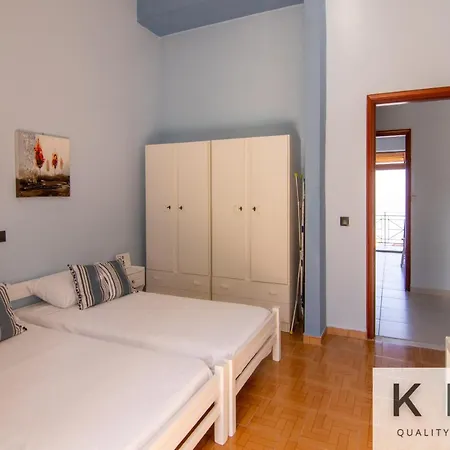 Dennis Grand View In Village! Wide Angle Views! Apartmán *