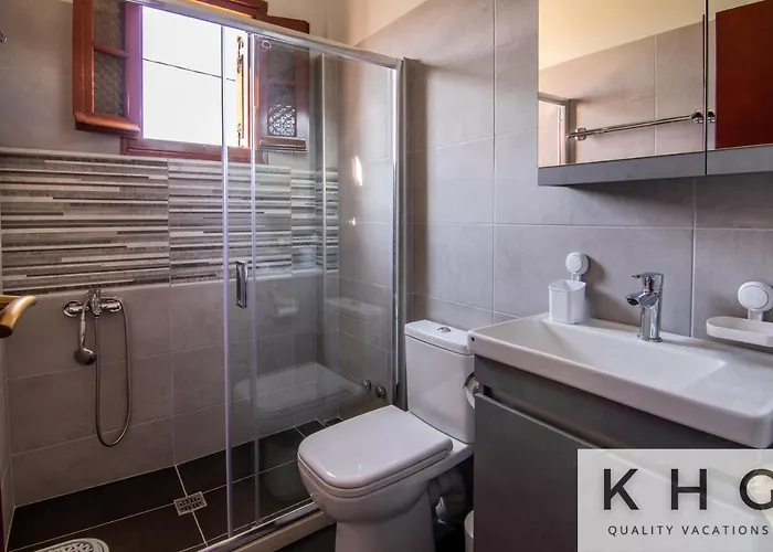 Dennis Grand View In Village! Wide Angle Views!